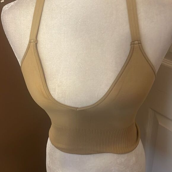 Free PeopleMovement x class top  size  XSmall/small NWOT - Picture 2 of 6